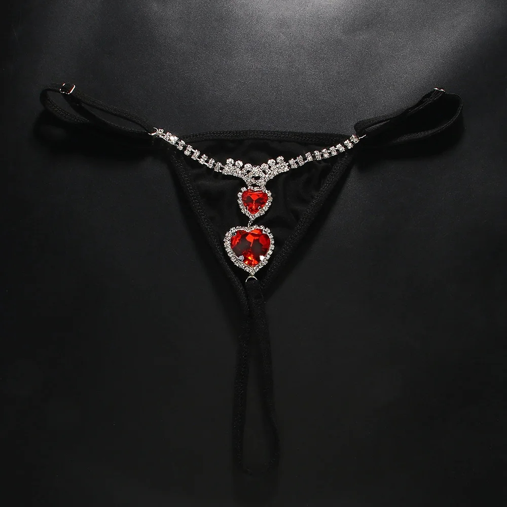 Sexy rode kristallen hart stri - Body Jewelry Retainers recensie en prijs